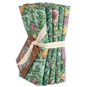 Tilda Hibernation Fat Quarter Bundle Sage/Lafayette
