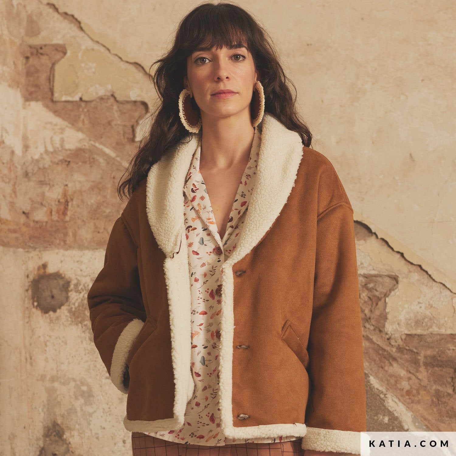 Katia Fabrics Sherpa Bonded Suede Montone