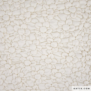 Acquista avorio Tessuto Flowers Padded Nylon – Trapuntato Floreale