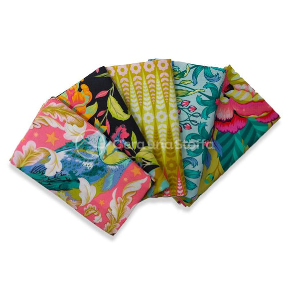 Tula Pink Moon Garden Fat Quarter Bundle Down
