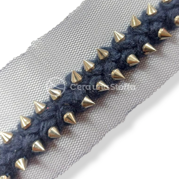 Passamaneria Bordo Lana Con Borchie