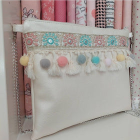 Passamaneria Bordo Specchietti Con Nappe e Pompon - 0